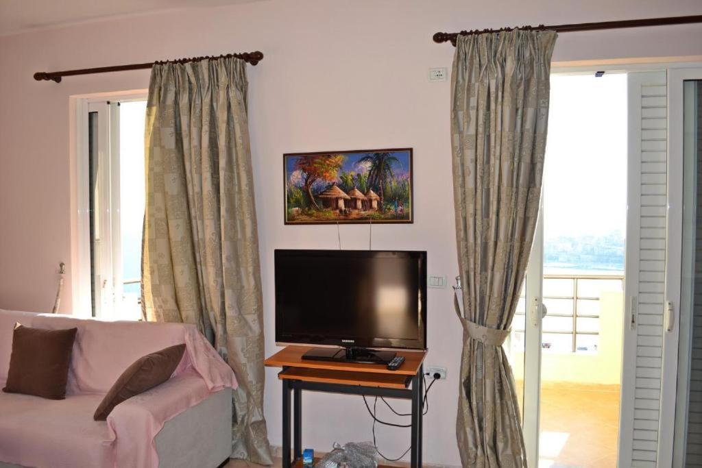 Apartment Elena-1 Sarandë Eksteriør billede